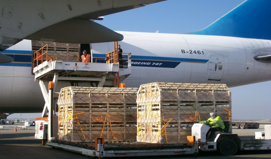 洛龙到日本空运公司